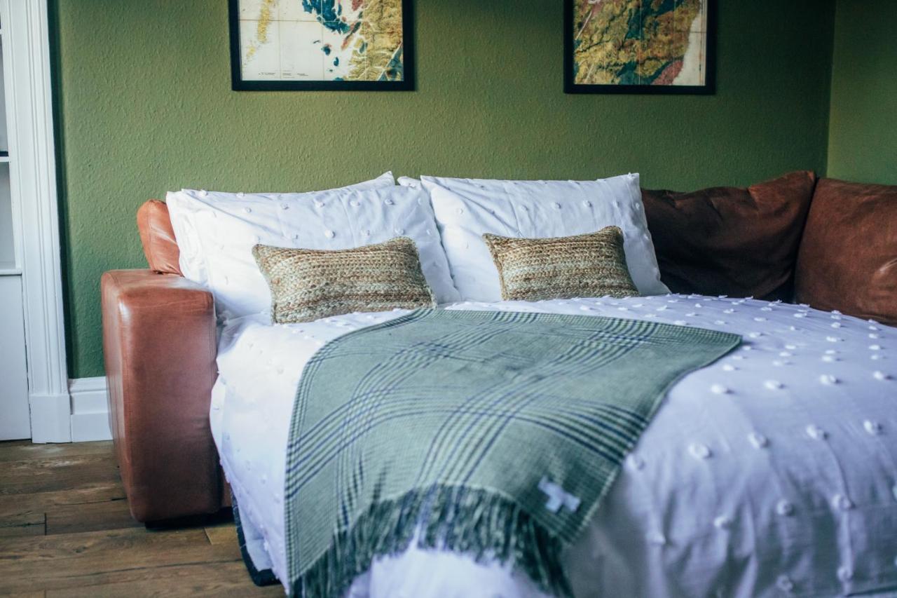 St Boswells The Main Street Burrow - Your Perfect Hideaway מראה חיצוני תמונה