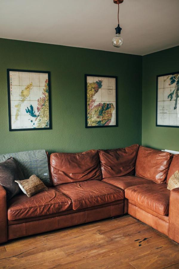 St Boswells The Main Street Burrow - Your Perfect Hideaway מראה חיצוני תמונה